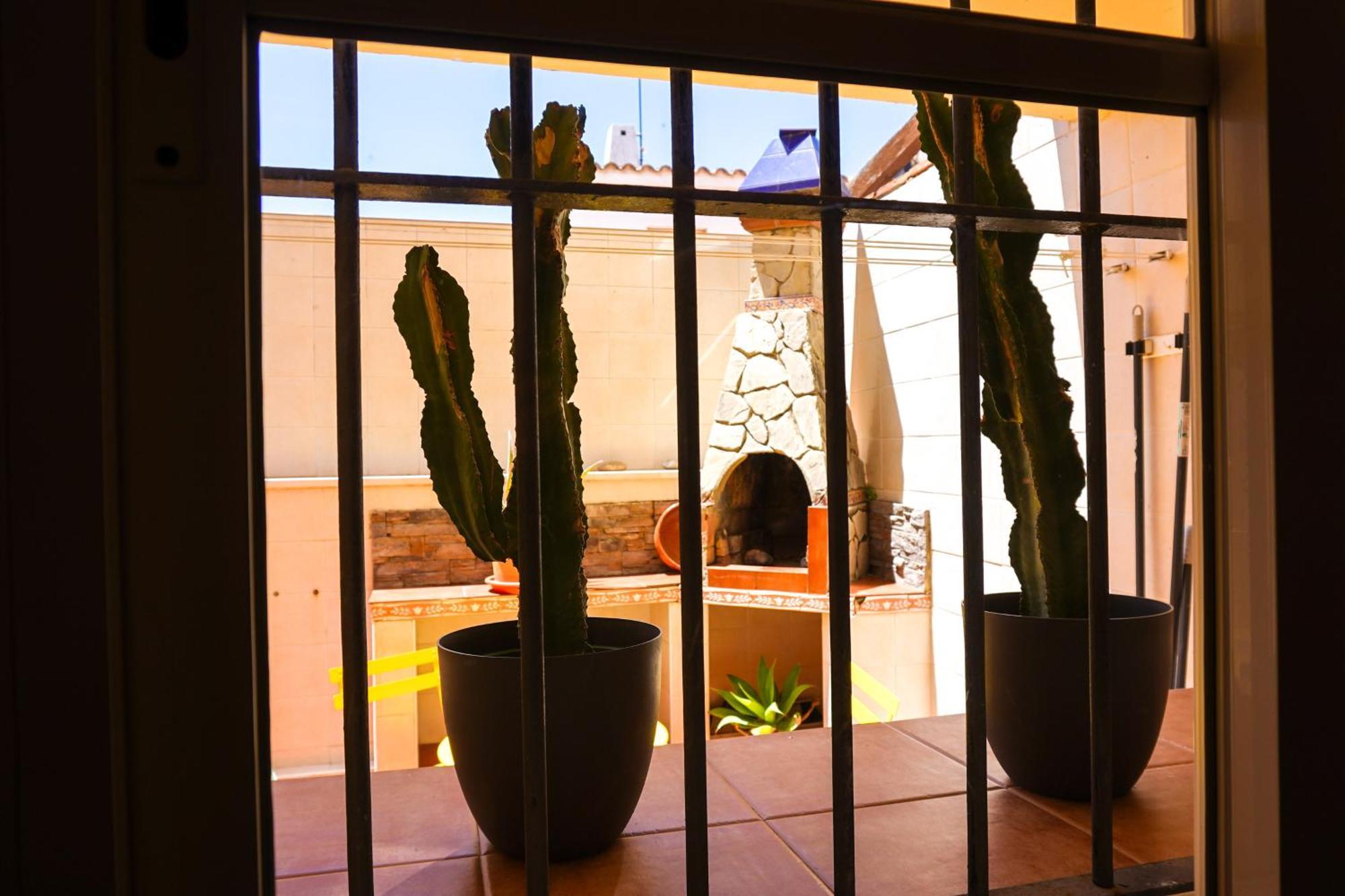Tarifa Family House 5 Min Walk To The Beach And Old Town Exterior foto